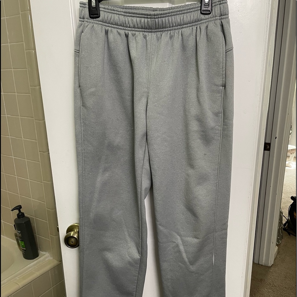 COPY - UA sweatpants